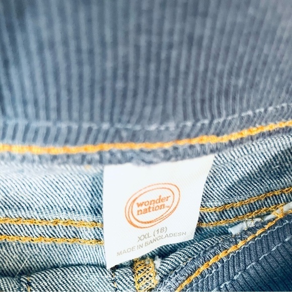 Lot of 3 Girls Jeans Shorts, Size XXL (18) - Junior - Picture 6 of 10